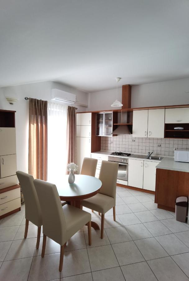 Apartment Skaline Malinska Buitenkant foto