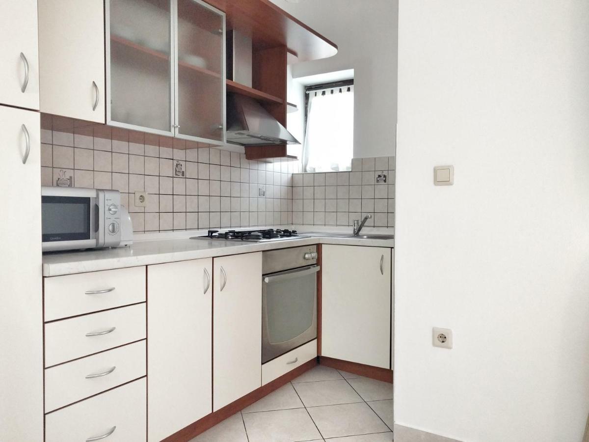 Apartment Skaline Malinska Buitenkant foto