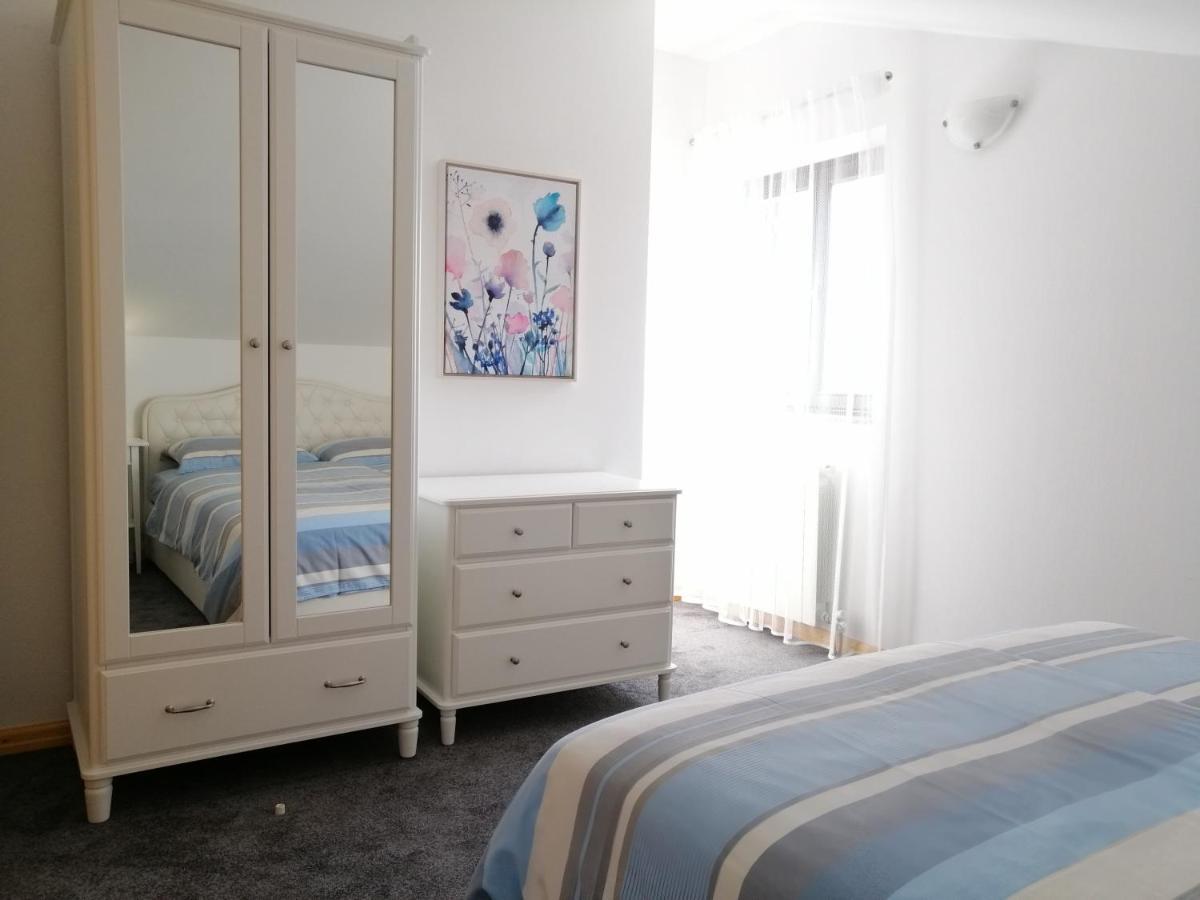 Apartment Skaline Malinska Buitenkant foto